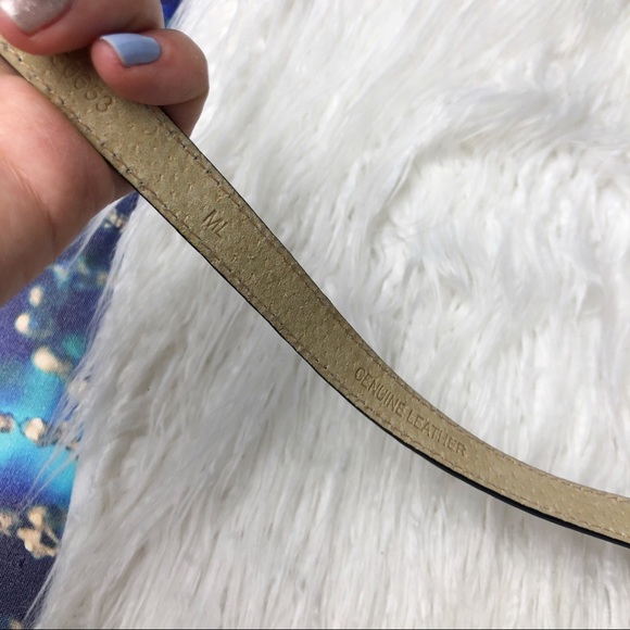 Animal print hook and eye clasp skinny belt - Picture 2 of 2